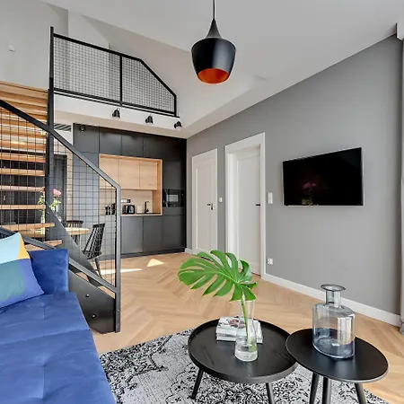 Aparthotel Equus 3*