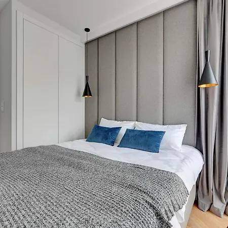 Aparthotel Equus 3*