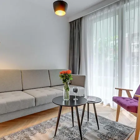 Aparthotel Equus