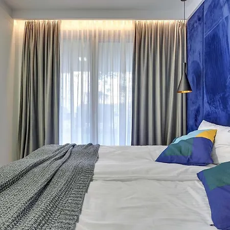 Equus מלון דירות