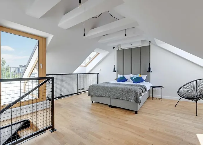 Equus Lägenhetshotell 4*